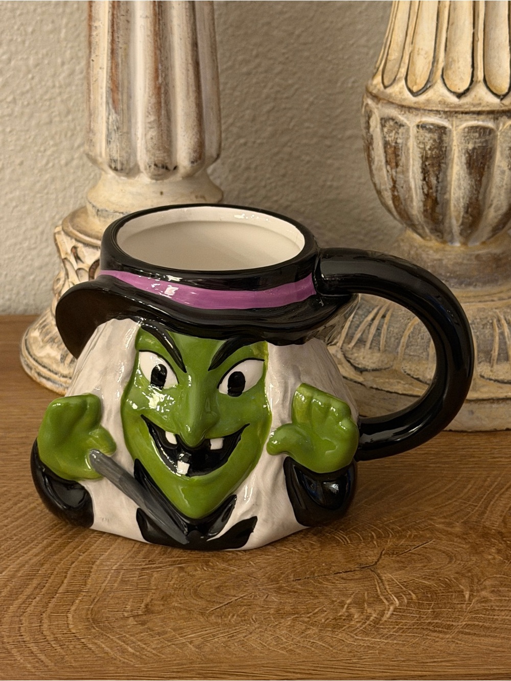 Green Witch Ceramic Mug with Black Hat - Halloween 🧙‍♀️